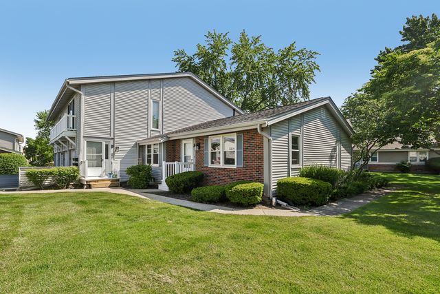 309 Northwestern Court A, Bloomingdale, IL 60108