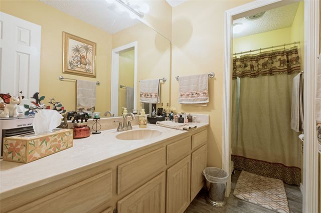 3336 Dasher Street, Lancaster, TX 75146