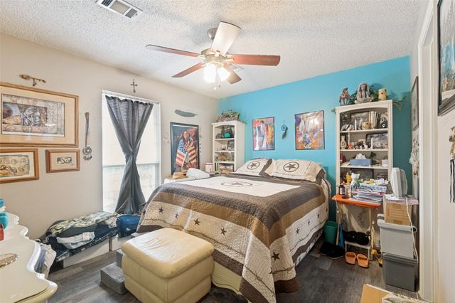 3336 Dasher Street, Lancaster, TX 75146