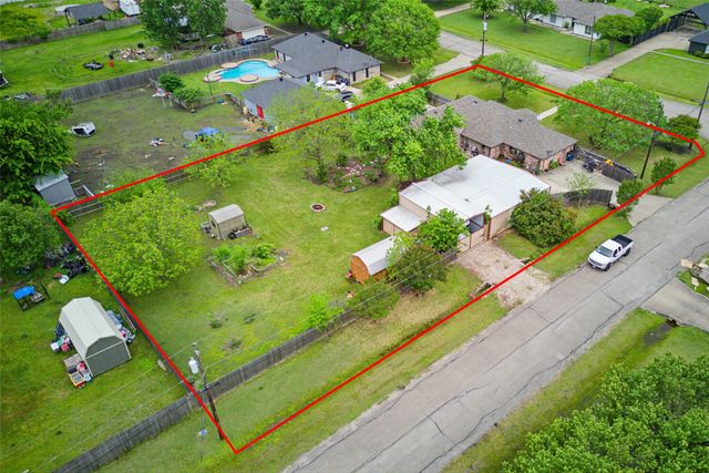 3336 Dasher Street, Lancaster, TX 75146