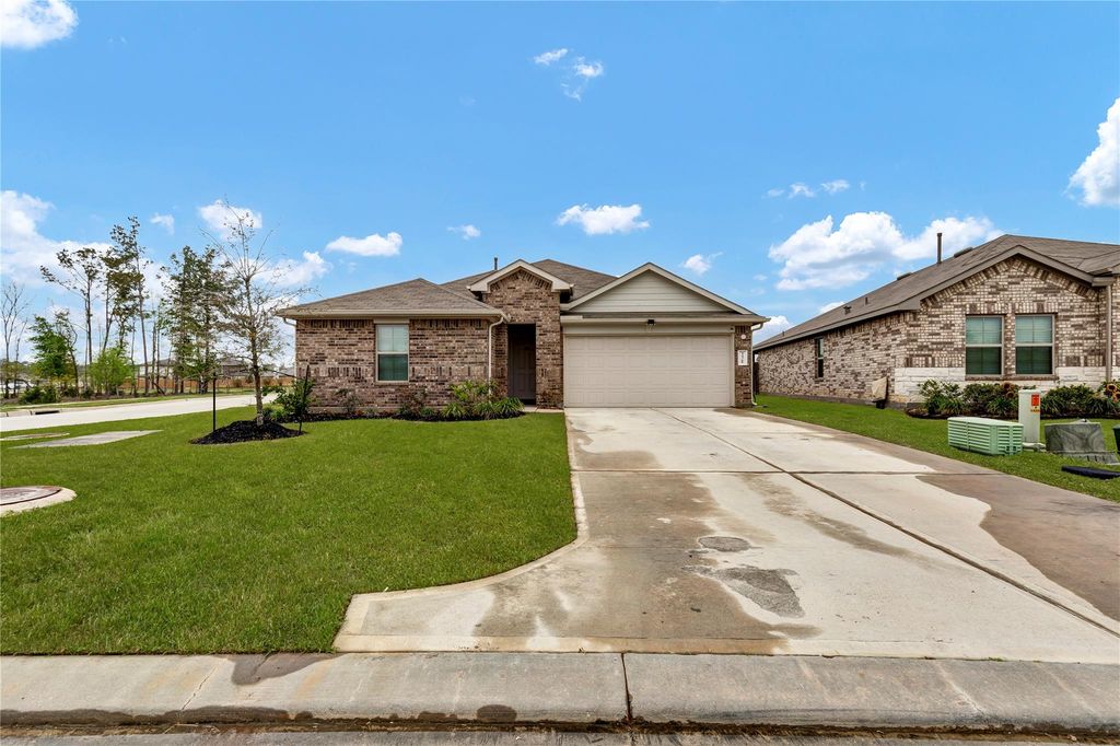 14368 W Pine Heart Drive, Conroe, TX 77302