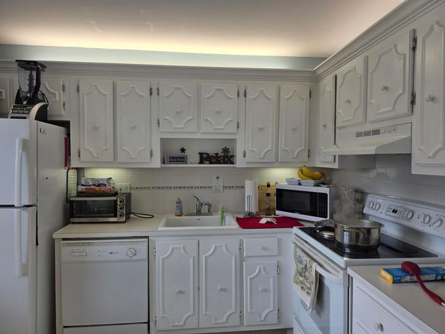 717 S Us Hwy 1 206, Jupiter, FL 33477