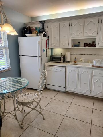 717 S Us Hwy 1 206, Jupiter, FL 33477