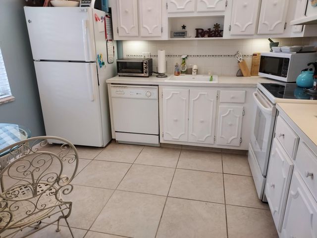 717 S Us Hwy 1 206, Jupiter, FL 33477