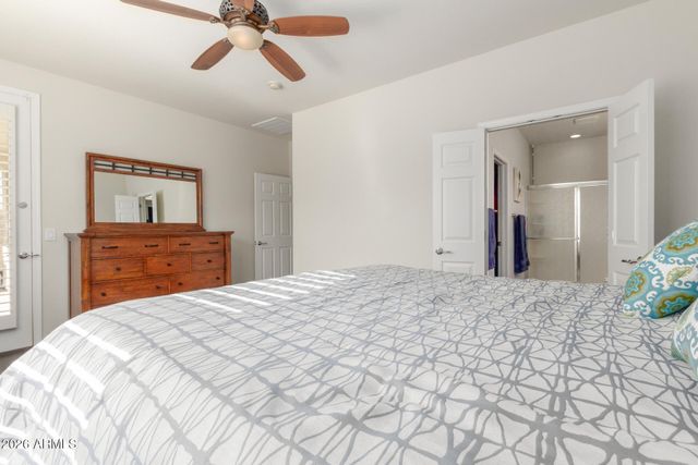 757 W TWIN PEAKS Parkway, San Tan Valley, AZ 85143