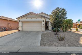 757 W TWIN PEAKS Parkway, San Tan Valley, AZ 85143