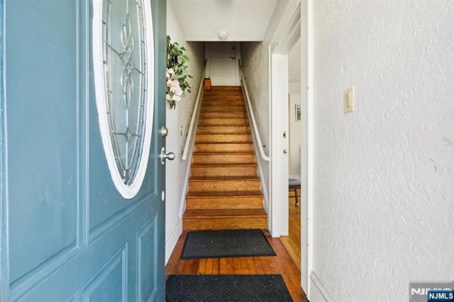 456 Morse Avenue, Ridgefield, NJ 07657