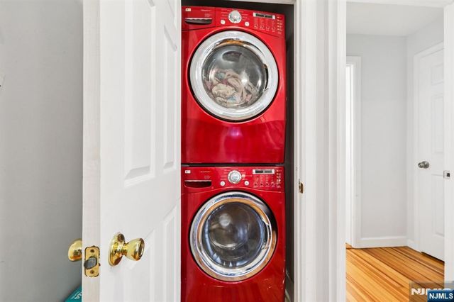 456 Morse Avenue, Ridgefield, NJ 07657