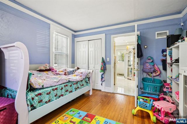 456 Morse Avenue, Ridgefield, NJ 07657