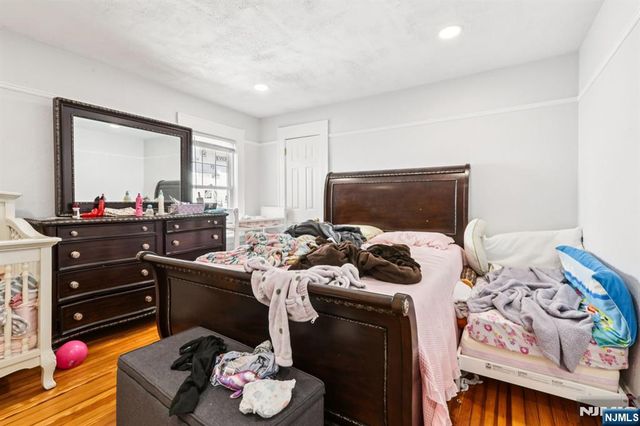 456 Morse Avenue, Ridgefield, NJ 07657