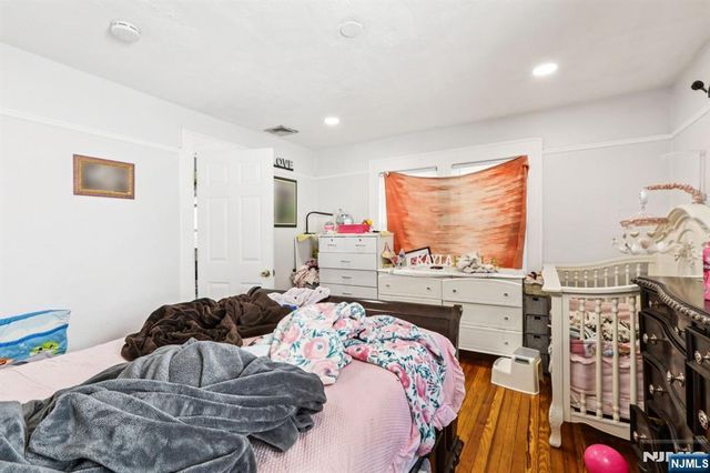 456 Morse Avenue, Ridgefield, NJ 07657