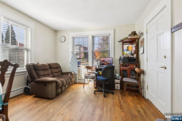 456 Morse Avenue, Ridgefield, NJ 07657