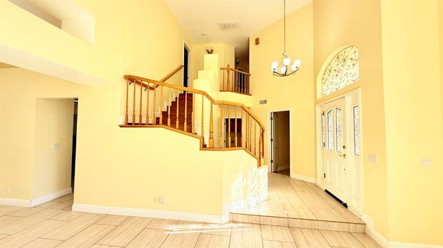 1778 E Niles Avenue, Fresno, CA 93720