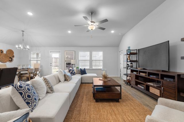 3708 Bluestem Boulevard, Denton, TX 76226