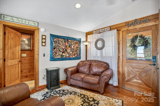 343 Chestnut Village, Mars Hill, NC 28754