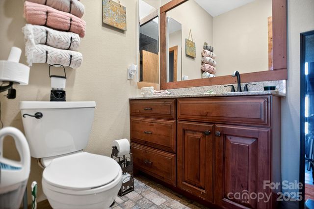 343 Chestnut Village, Mars Hill, NC 28754