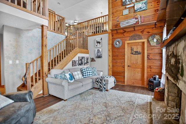 343 Chestnut Village, Mars Hill, NC 28754