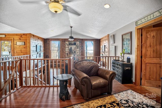 343 Chestnut Village, Mars Hill, NC 28754