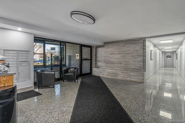 18-50 211 Street 6B, Bayside, NY 11360