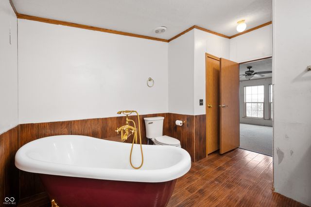 1294 N Hillsboro Road, New Castle, IN 47362