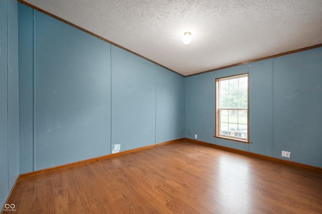 1294 N Hillsboro Road, New Castle, IN 47362