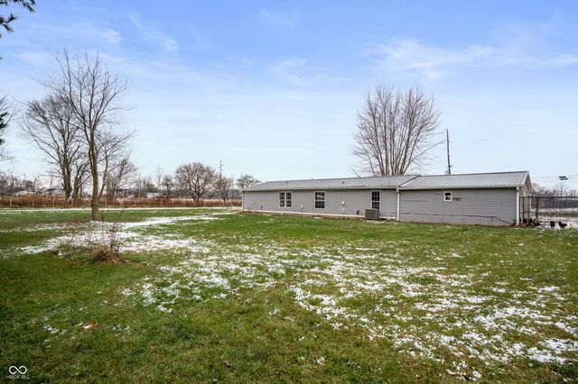 1294 N Hillsboro Road, New Castle, IN 47362