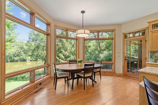 720 Timber Lane, Shoreview, MN 55126