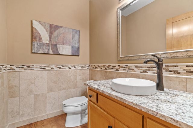 720 Timber Lane, Shoreview, MN 55126
