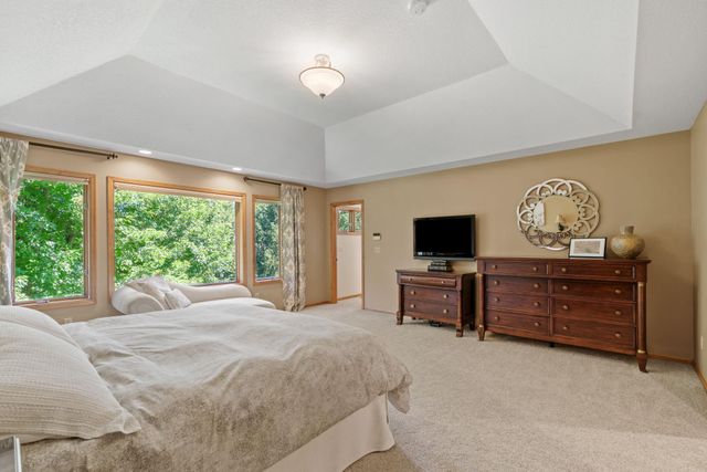 720 Timber Lane, Shoreview, MN 55126