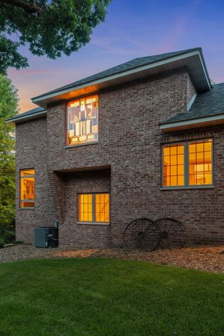 720 Timber Lane, Shoreview, MN 55126