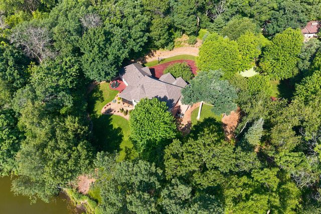 720 Timber Lane, Shoreview, MN 55126