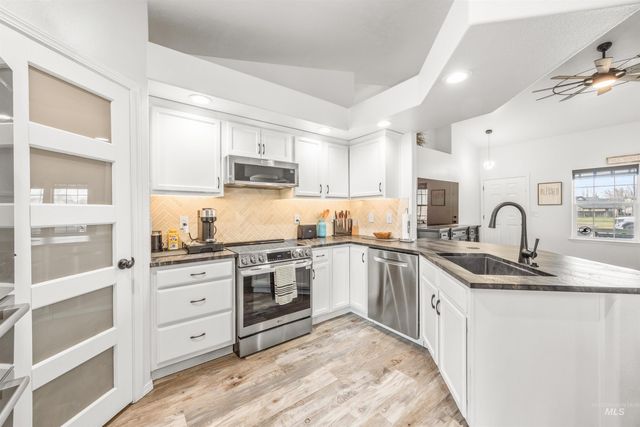 343 E Joshua Tree, Meridian, ID 83646