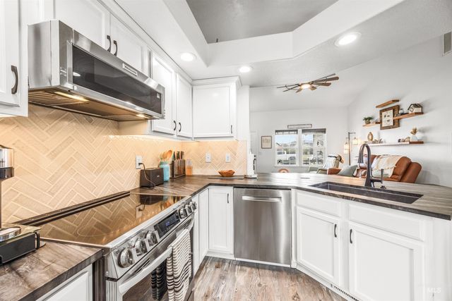 343 E Joshua Tree, Meridian, ID 83646