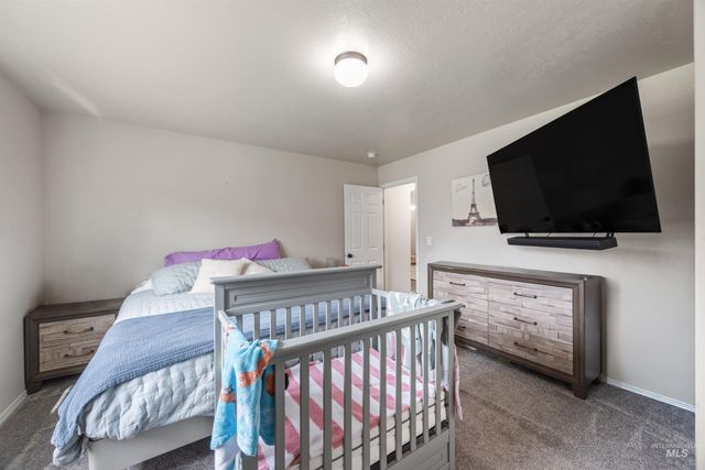 343 E Joshua Tree, Meridian, ID 83646