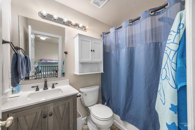 343 E Joshua Tree, Meridian, ID 83646