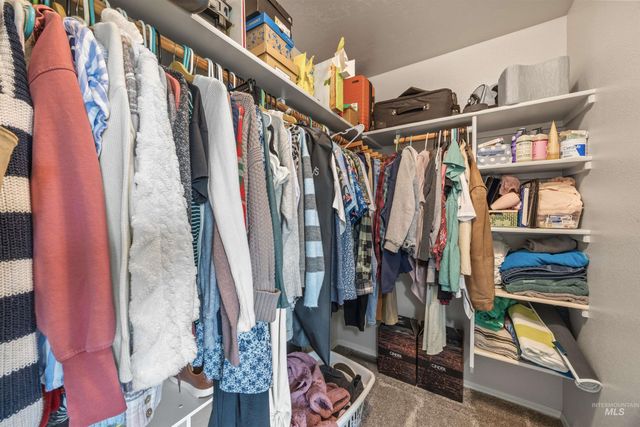 343 E Joshua Tree, Meridian, ID 83646