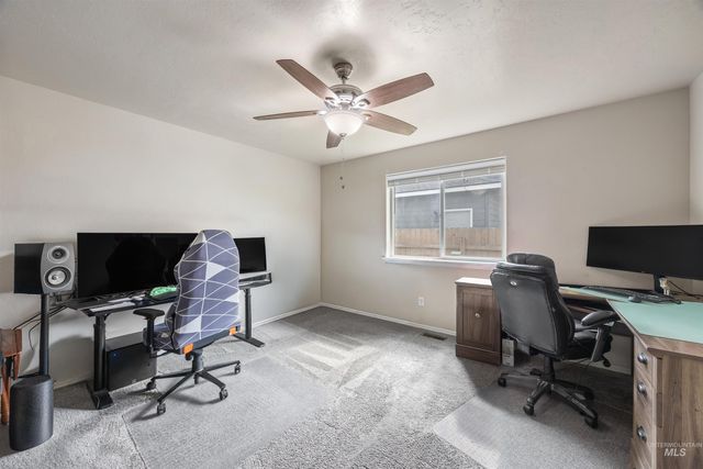 343 E Joshua Tree, Meridian, ID 83646