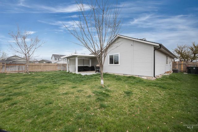 343 E Joshua Tree, Meridian, ID 83646