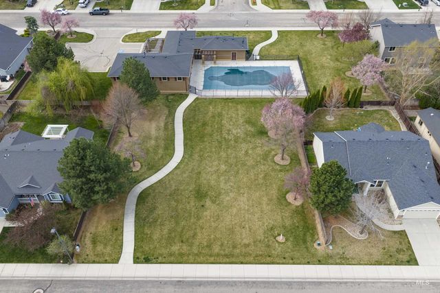 343 E Joshua Tree, Meridian, ID 83646