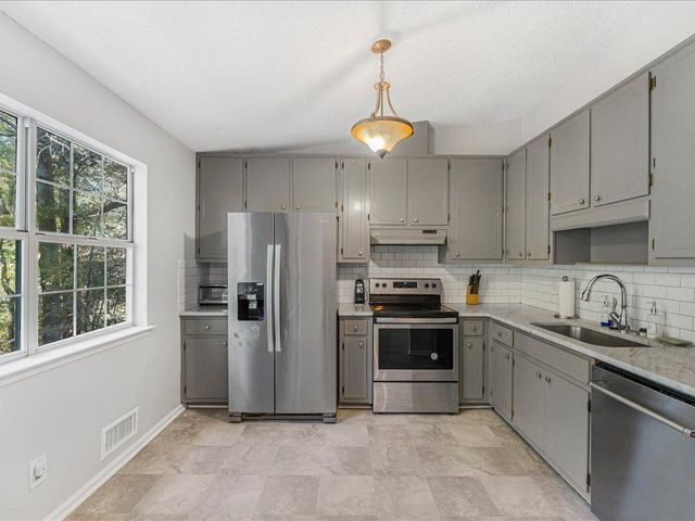 1114 DANUBE Trail, Sugar Hill, GA 30518