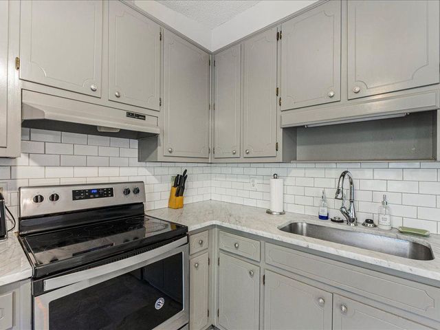 1114 DANUBE Trail, Sugar Hill, GA 30518