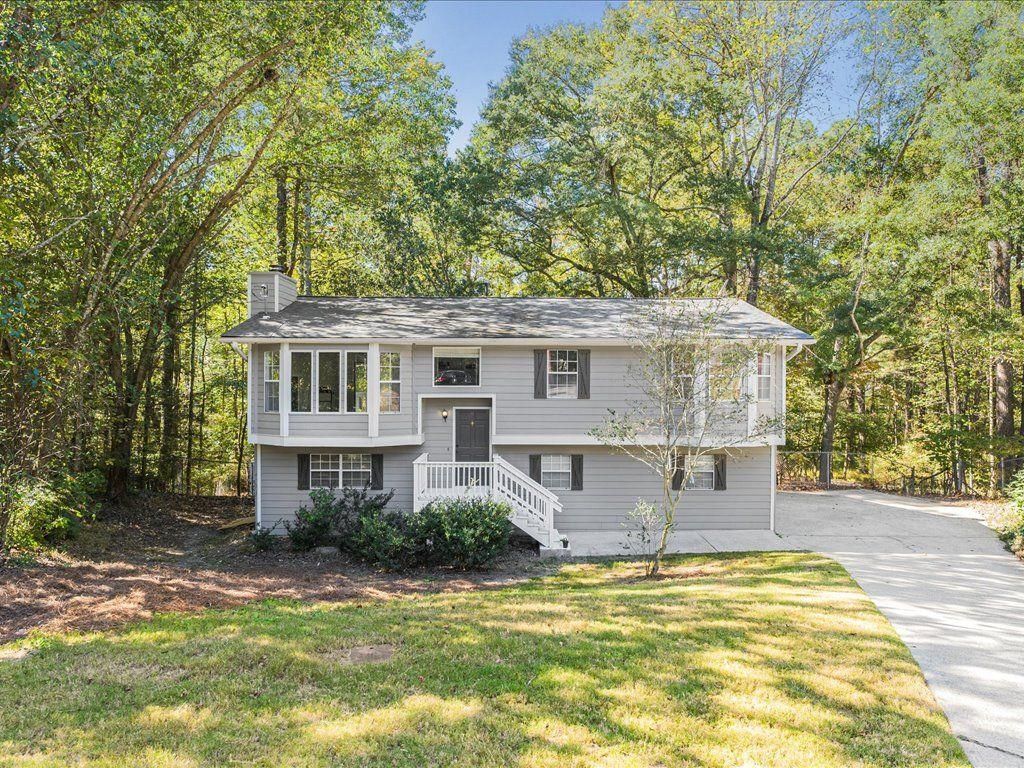 1114 DANUBE Trail, Sugar Hill, GA 30518