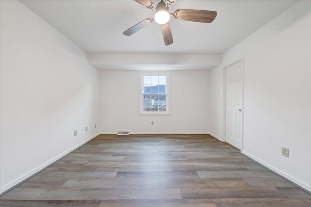 5030 Jonathan LN, Roanoke, VA 24019