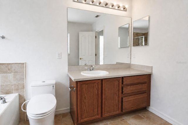 17446 QUEENSLAND STREET, Land O Lakes, FL 34638