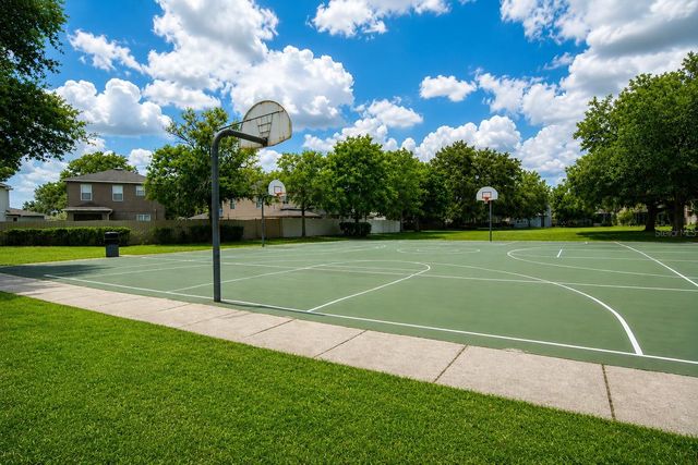 17446 QUEENSLAND STREET, Land O Lakes, FL 34638