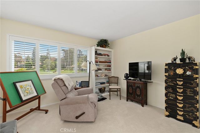 5515 Paseo Del Lago W 1D, Laguna Woods, CA 92637