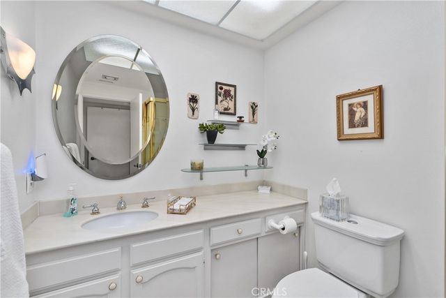5515 Paseo Del Lago W 1D, Laguna Woods, CA 92637
