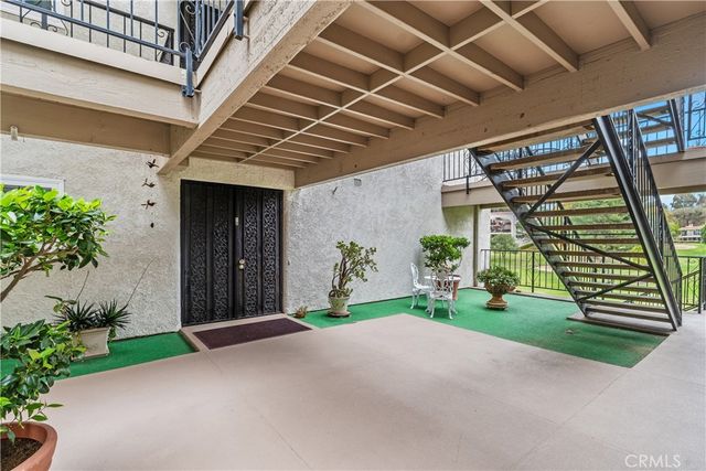 5515 Paseo Del Lago W 1D, Laguna Woods, CA 92637