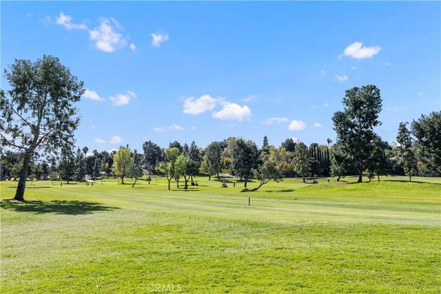 5515 Paseo Del Lago W 1D, Laguna Woods, CA 92637