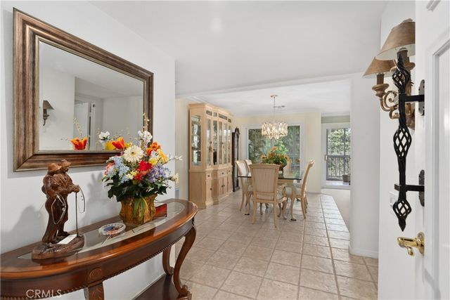 5515 Paseo Del Lago W 1D, Laguna Woods, CA 92637
